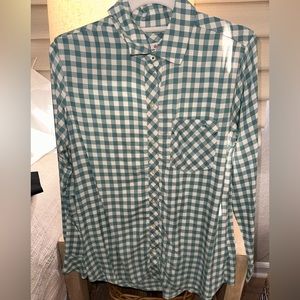 Vineyard vines button up